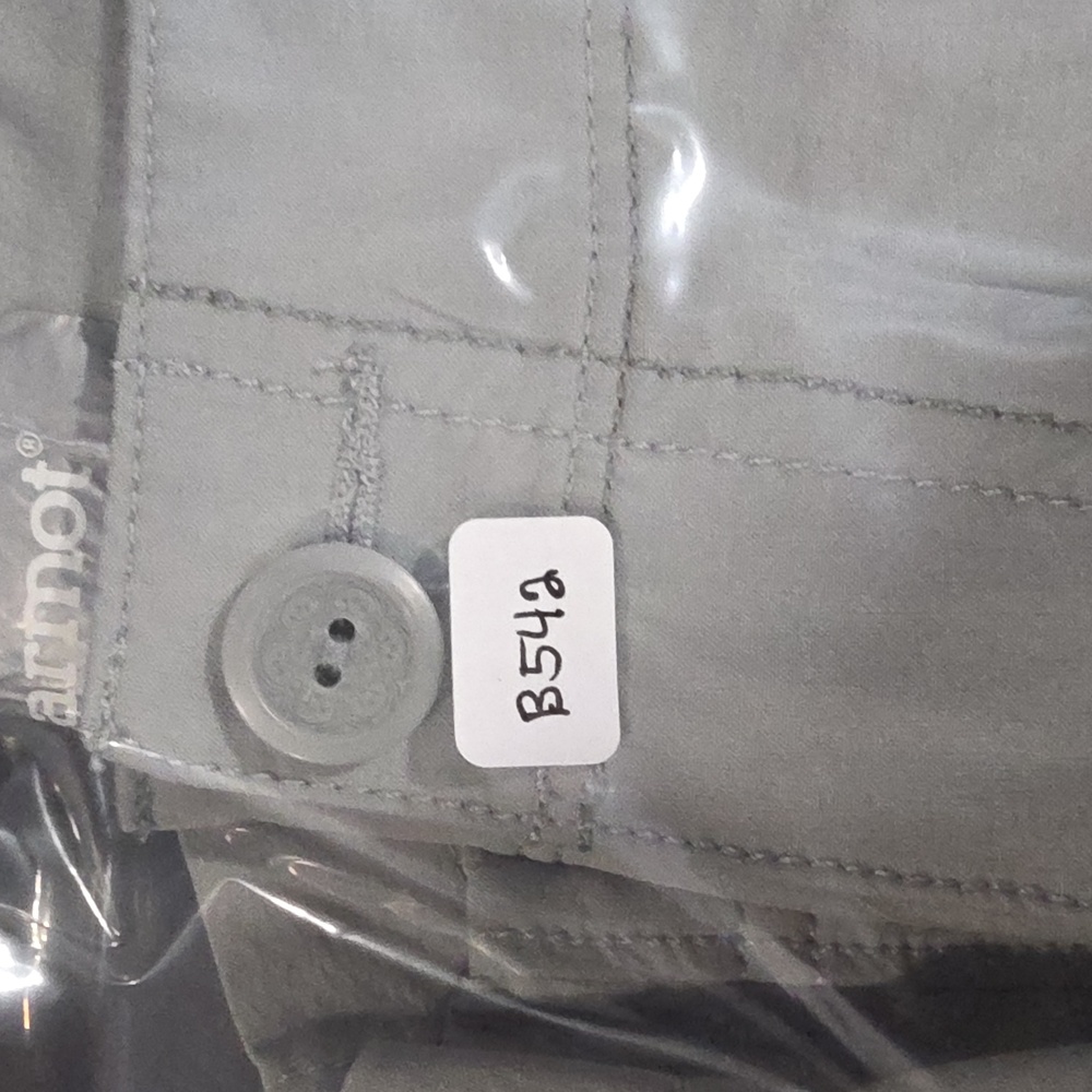 Marmot Hiking Shorts Women's Size 6 Khaki Grey Utility - Picture 8 of 8